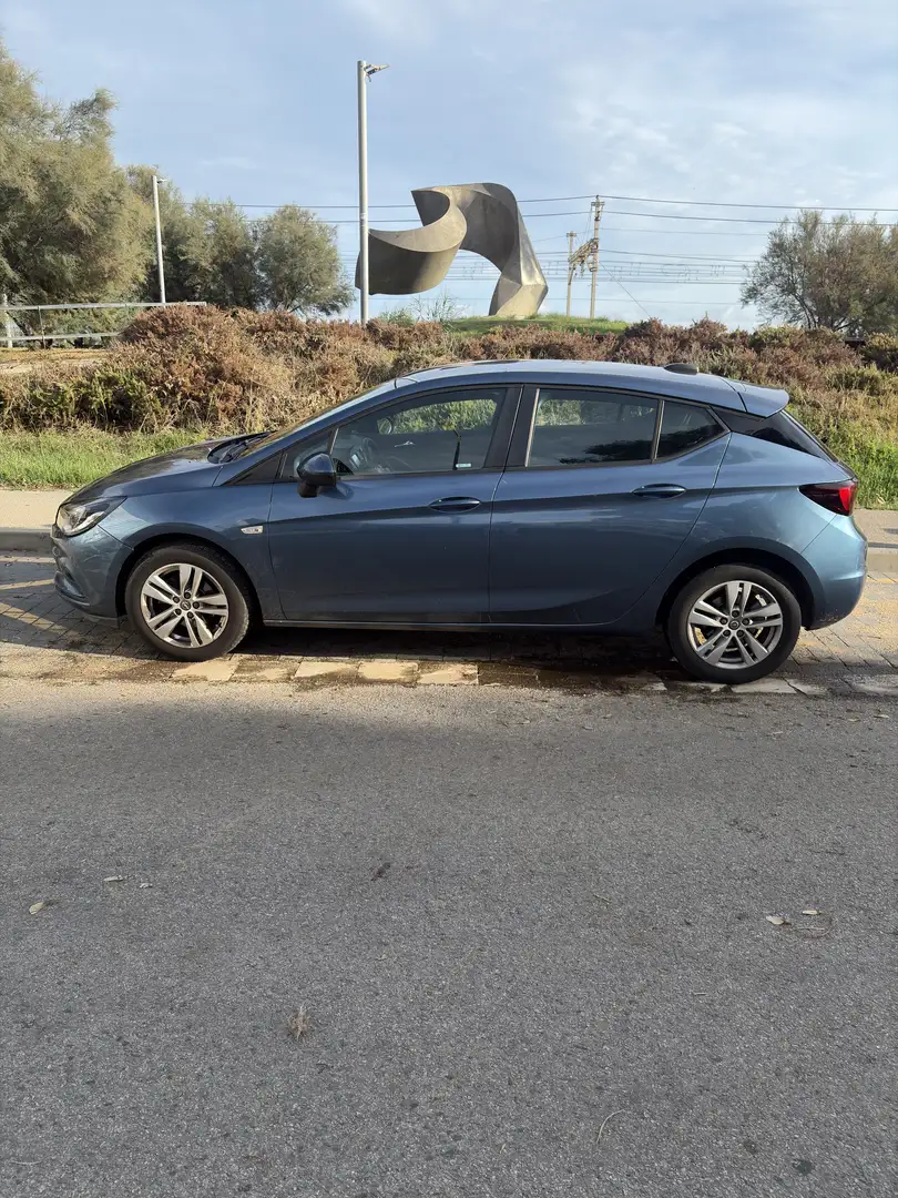 Opel Astra 1.4T S/S Selective 125 Azul - 1