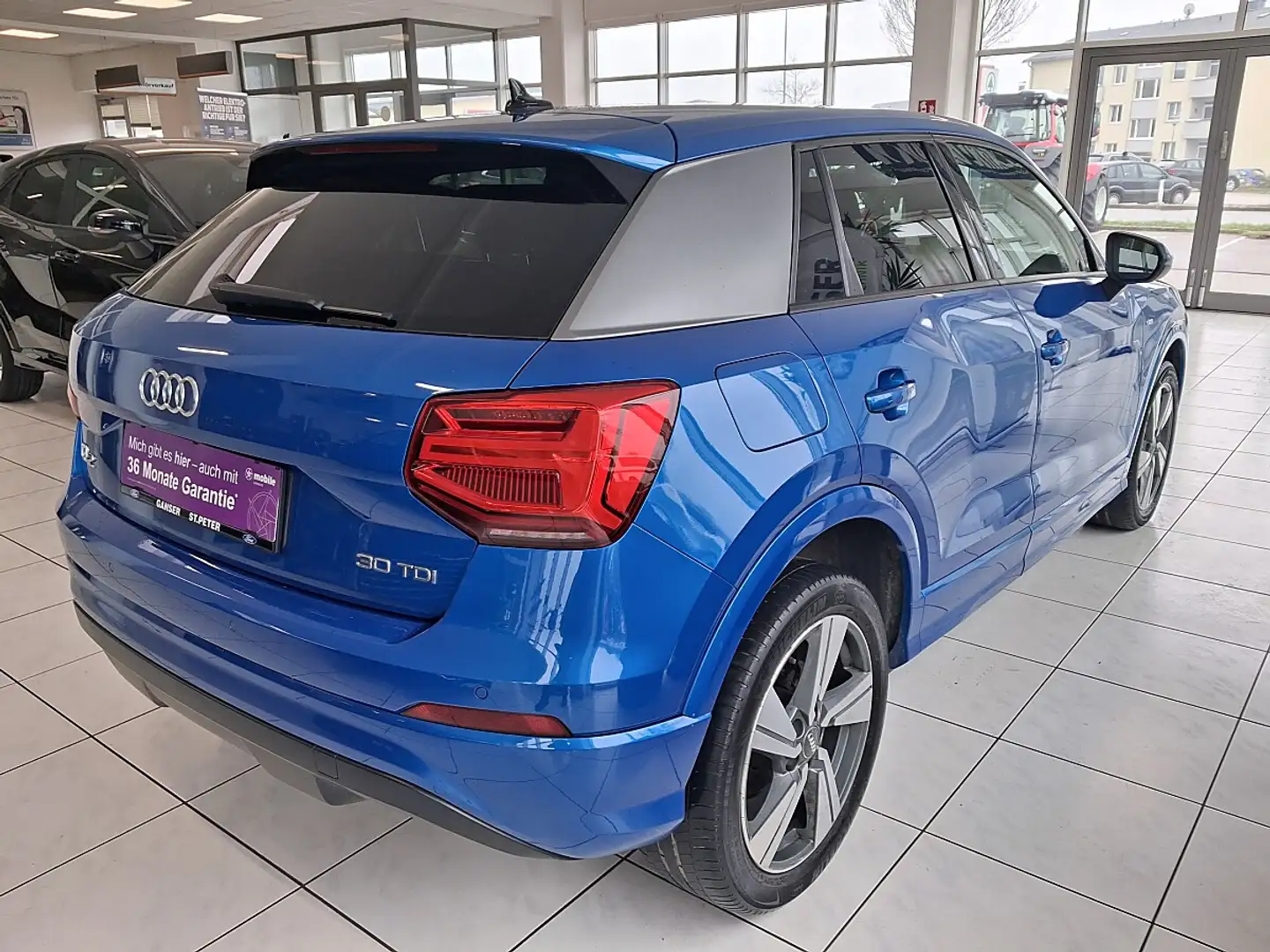 Audi Q2 1,6 TDI Sport S-tronic S-line Blau - 2