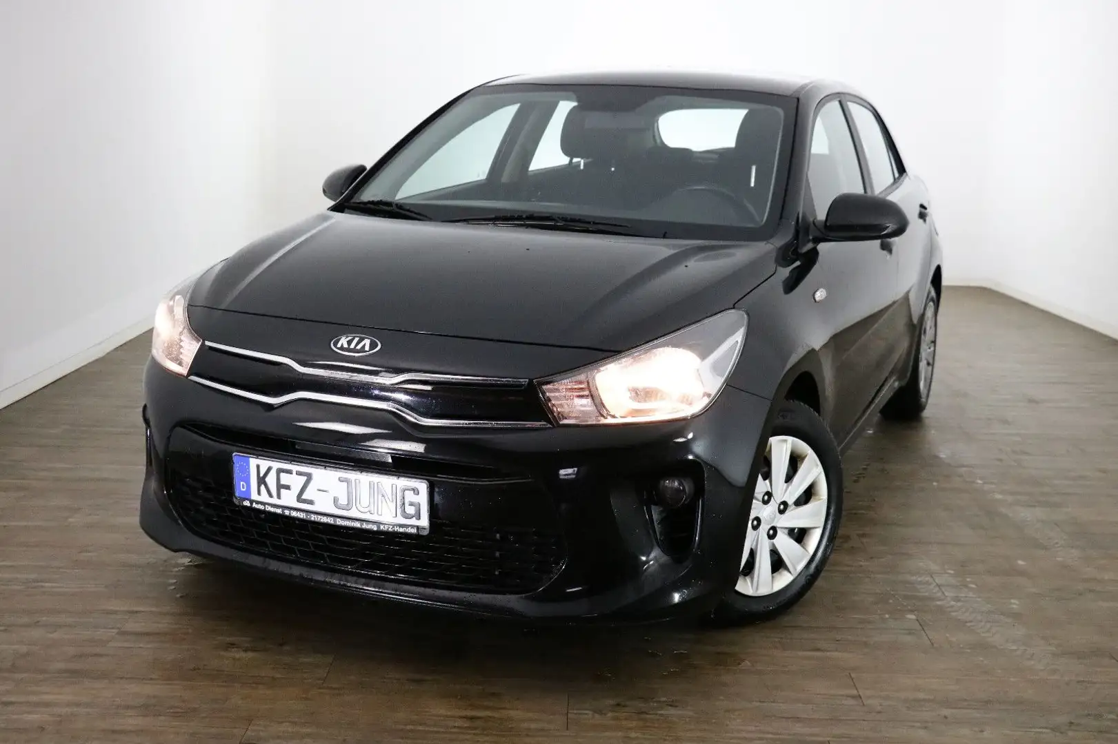 Kia Rio Edition 7*1.Hand*Tempomat*Sitzhz.*Bluetooth* Schwarz - 1