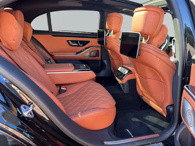 Mercedes-Benz S-Class view 11