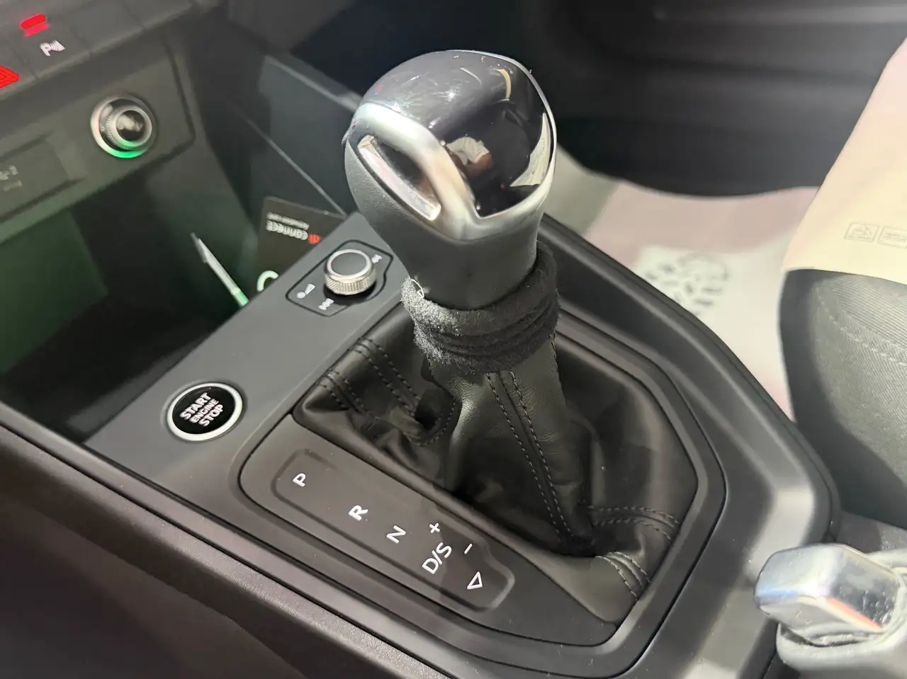 Audi A1 ALLSTREET SPORT S TRONIC 1.5 TSI ** GARANTIE 12 MOIS **, миниатюра 8