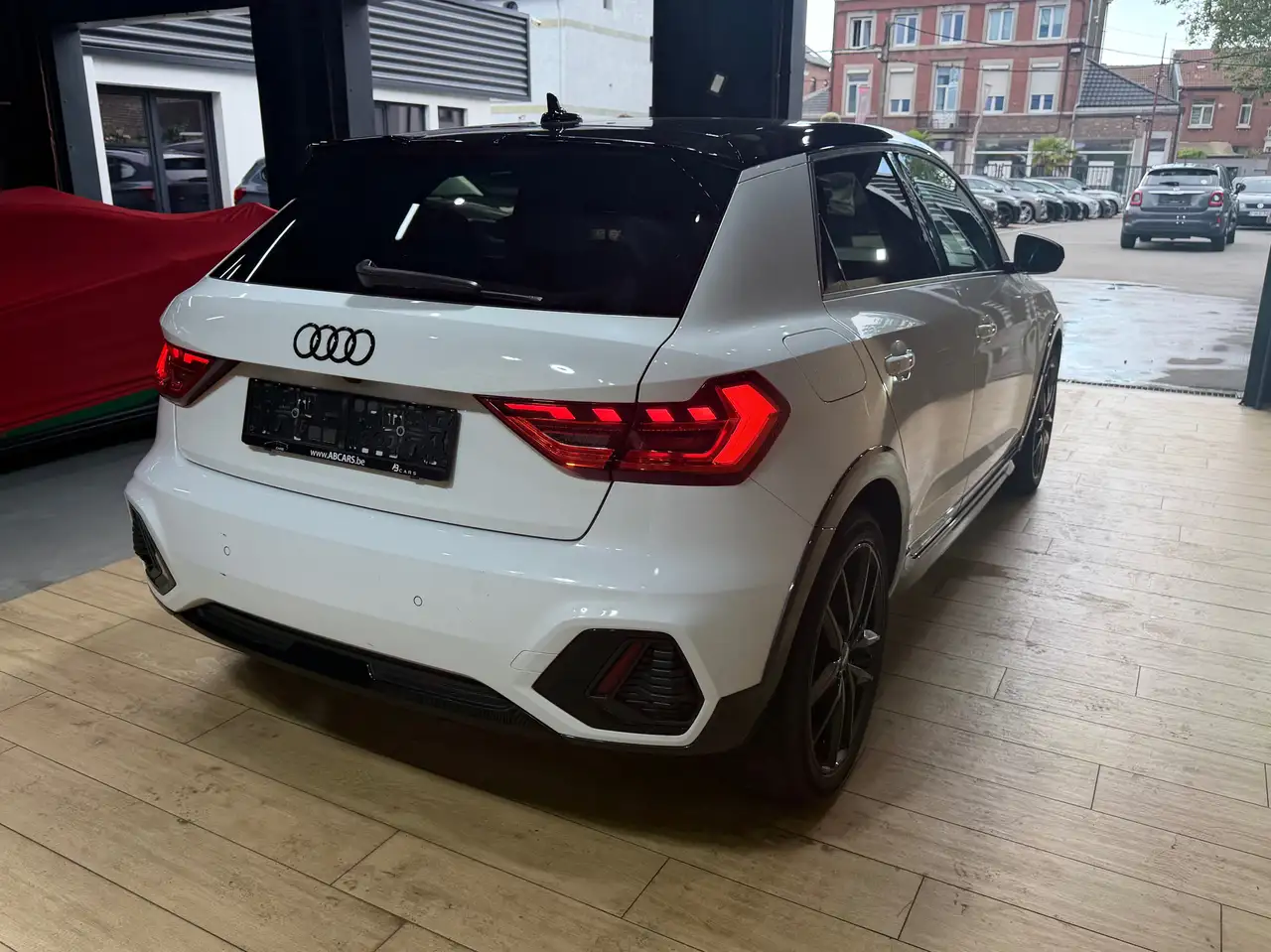 Audi A1 ALLSTREET SPORT S TRONIC 1.5 TSI ** GARANTIE 12 MOIS **, миниатюра 2
