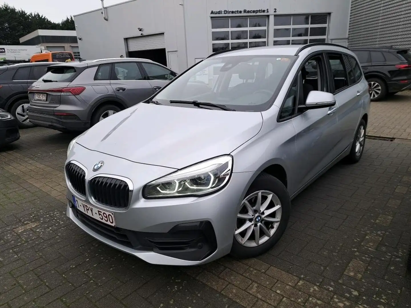 BMW 216 dA GranTourer **NAVI-FULL LED-SIEGES SPORT** Zilver - 2