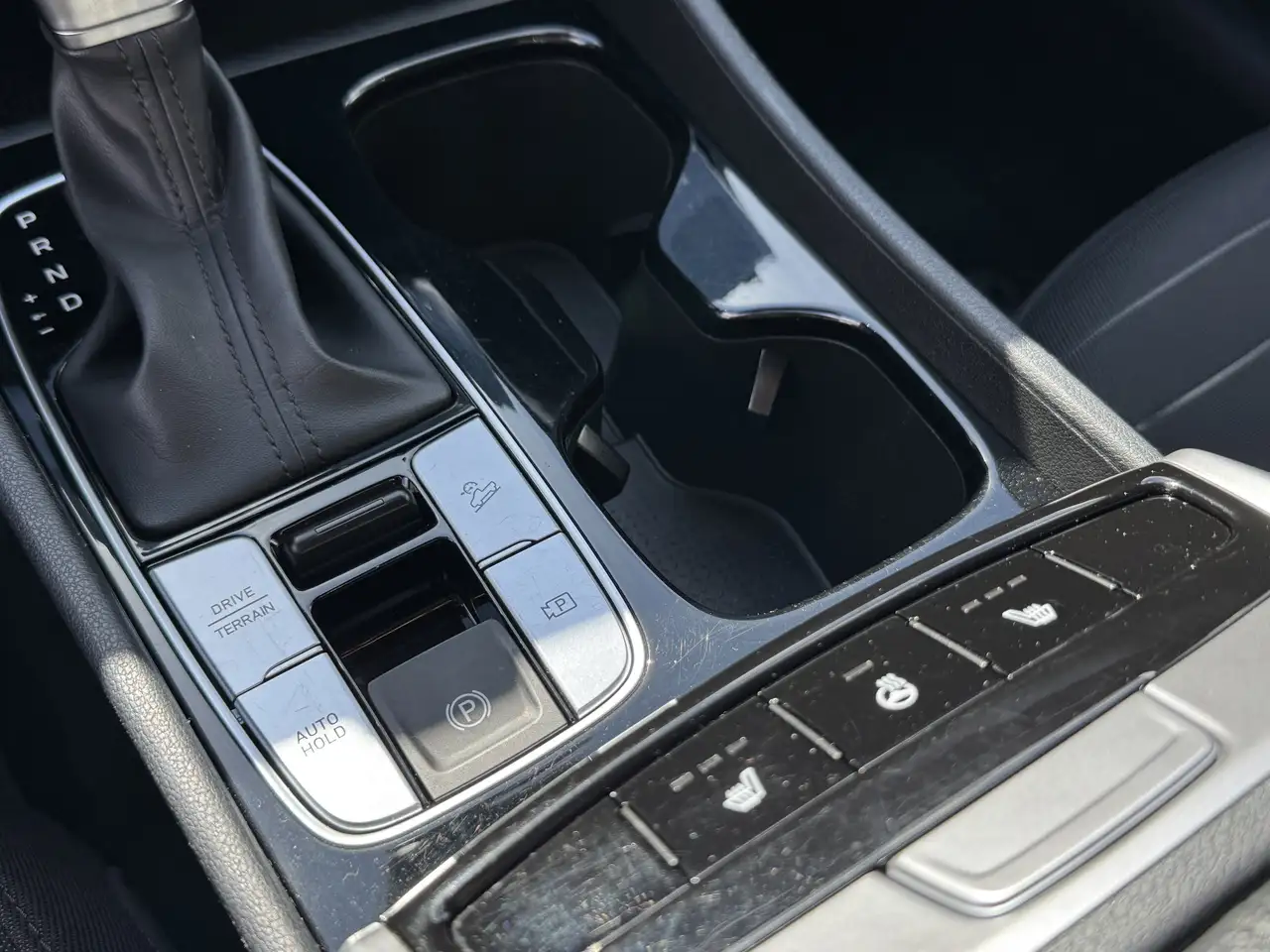 Hyundai Santa Cruz снимка Hyundai Santa Cruz