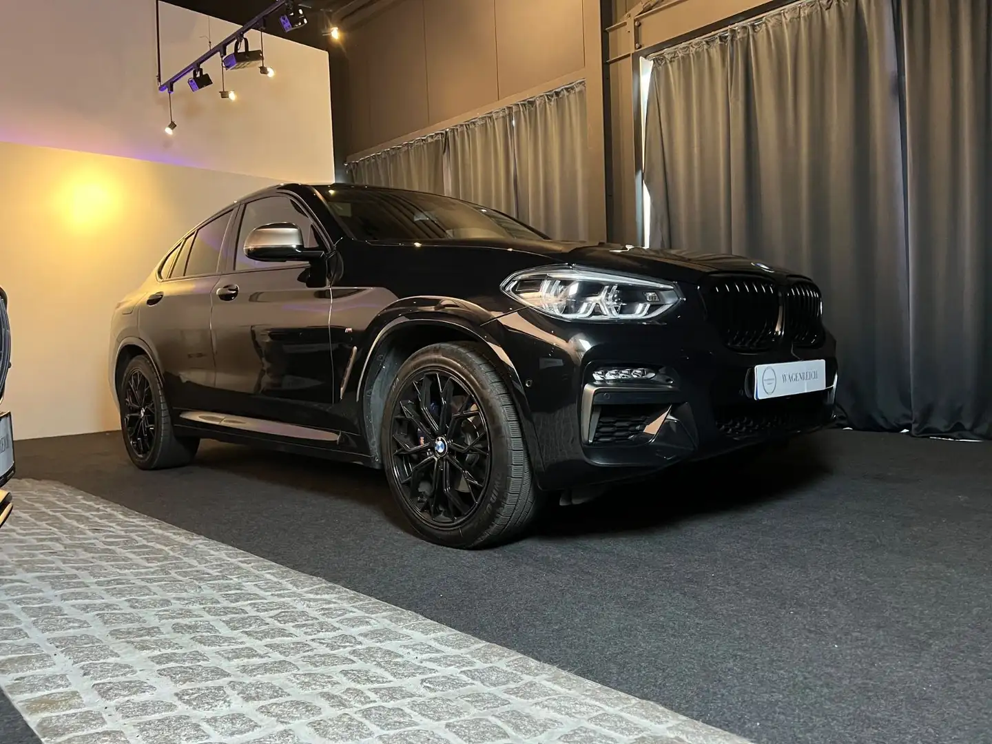 BMW X4 M 40d ab 252€ monatlich Schwarz - 2