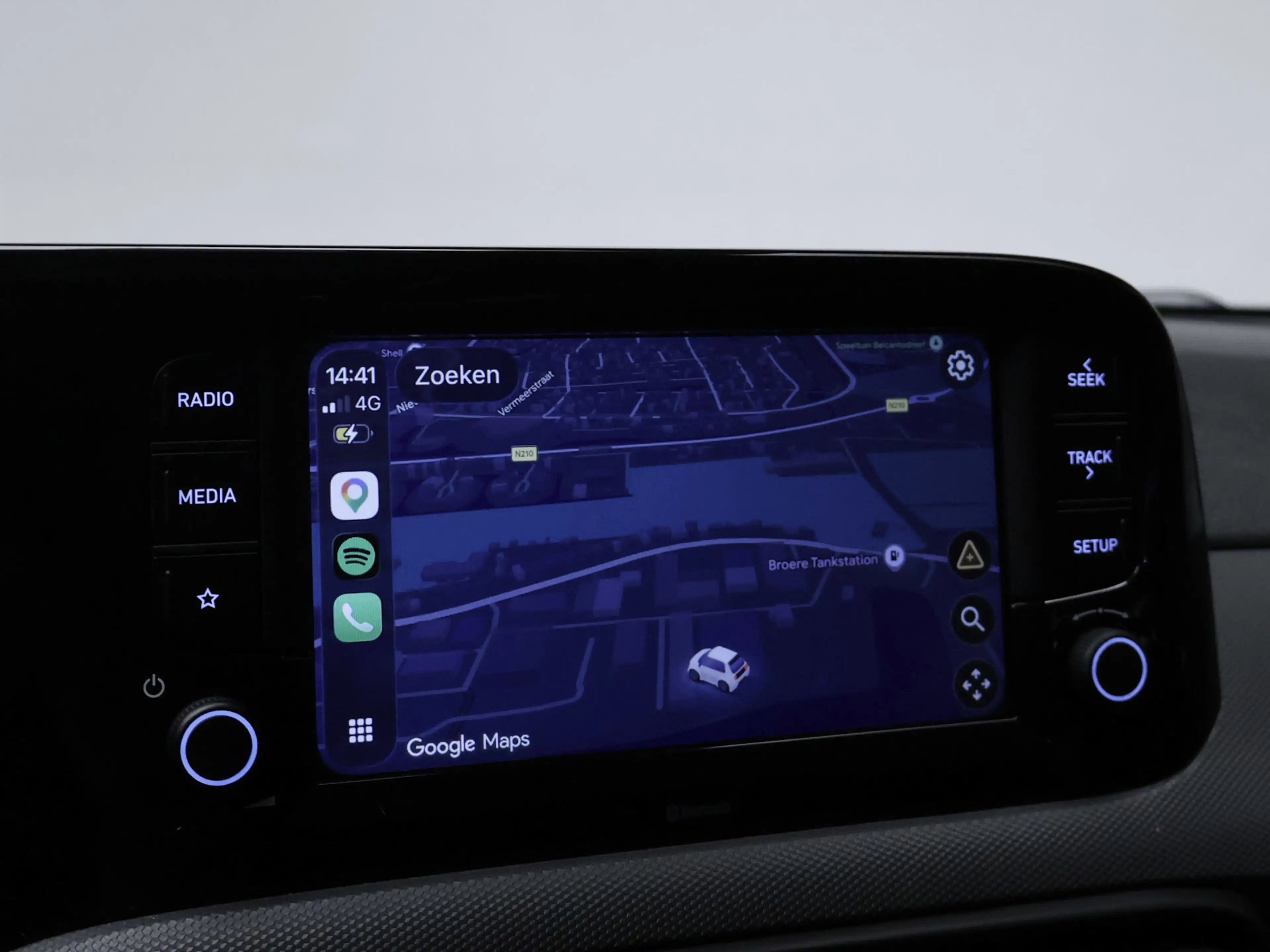 Hyundai i10 1.0 Comfort Sport (APPLE CARPLAY,NAVI,CLIMATE,CRUI — photo 13