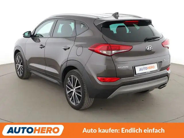 Hyundai Tucson view 4