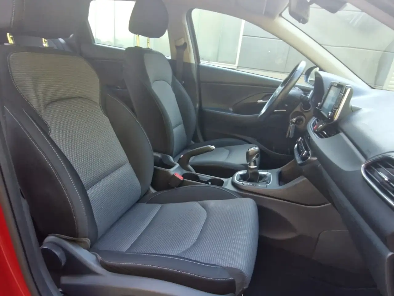 Hyundai i30 1.4 Select (99 PS) 5-Türer, миниатюра 11