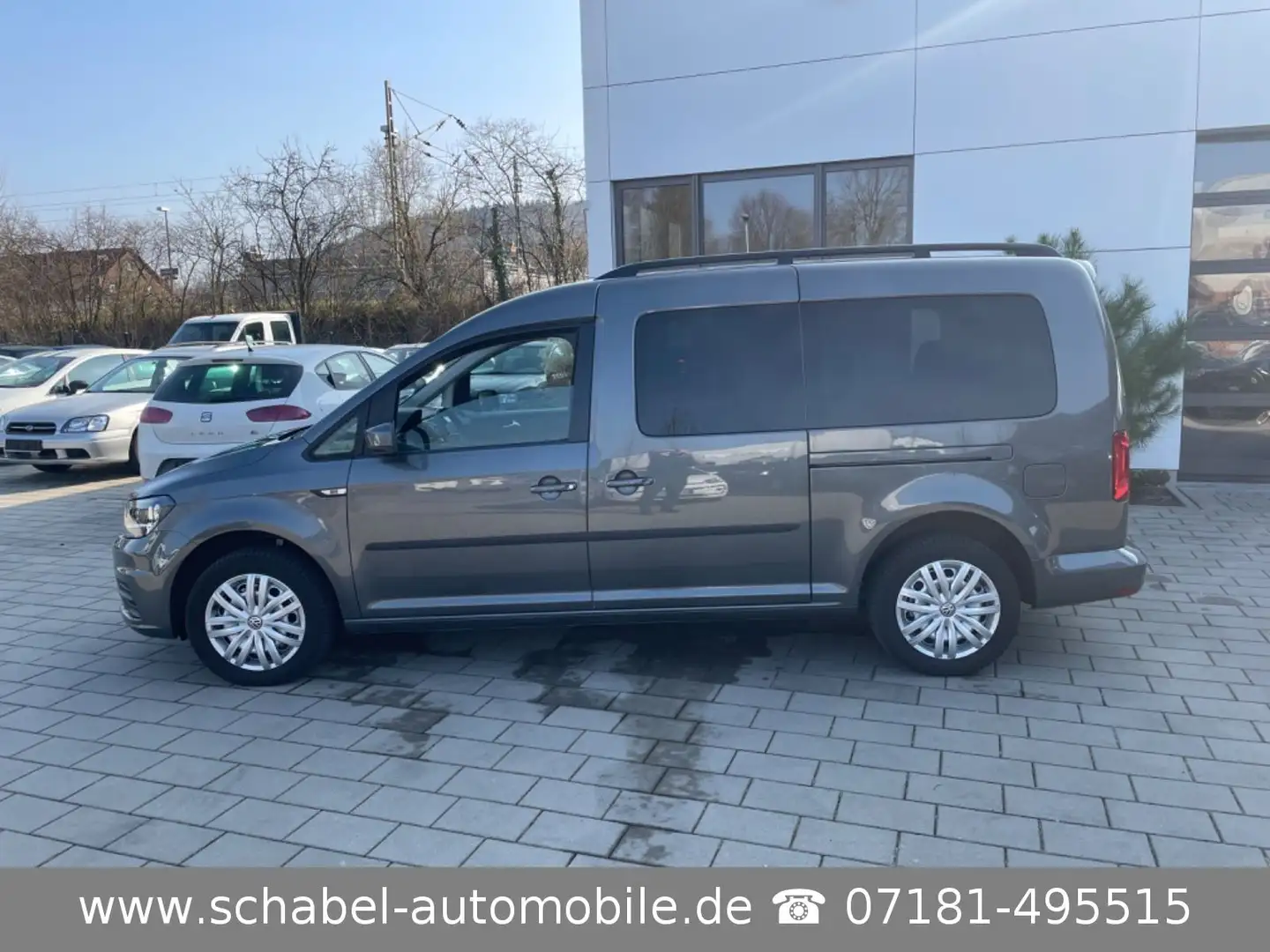 Volkswagen Caddy Maxi Trendline BMT 2.0 TDI DSG NAVI 7-Sitz Grau - 2