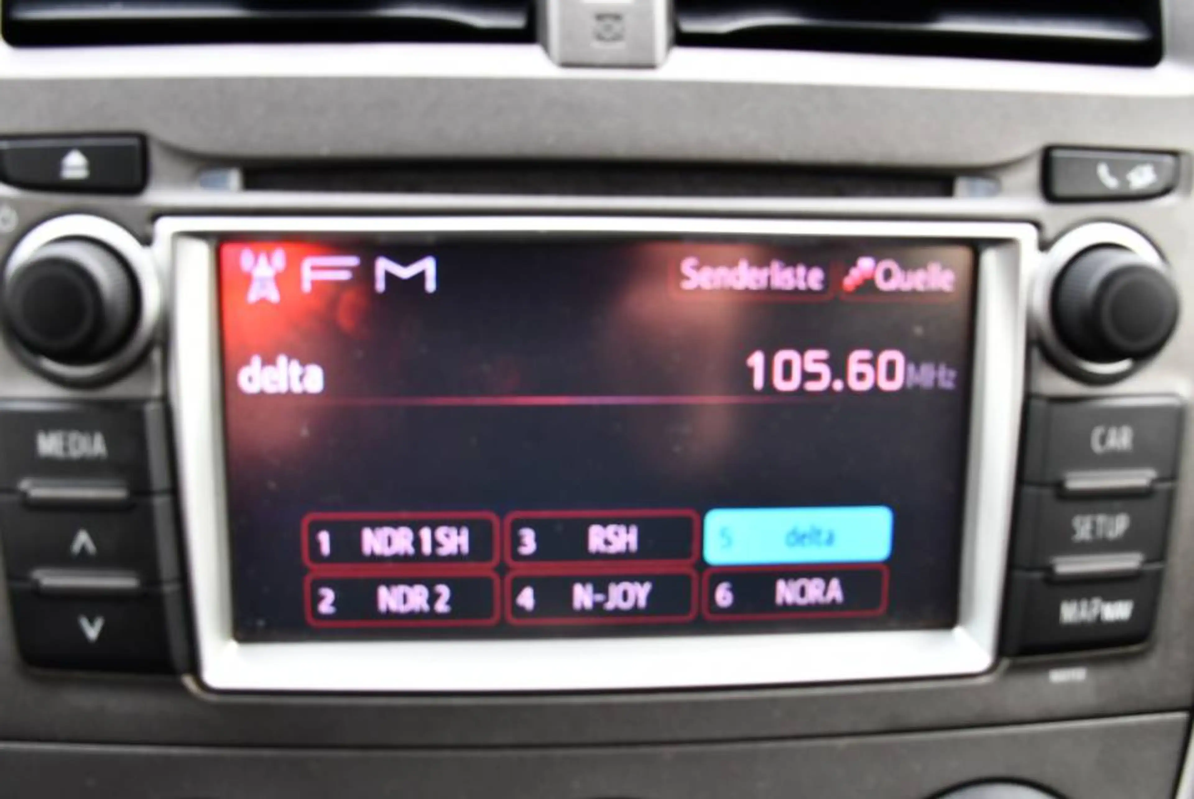 Toyota Verso-S — photo 13