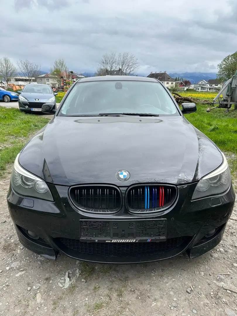 BMW 525 525d Schwarz - 2