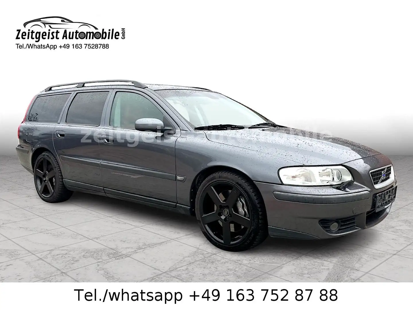 Volvo V70 R AWD*TÜV & SERVICE NEU* Grau - 1