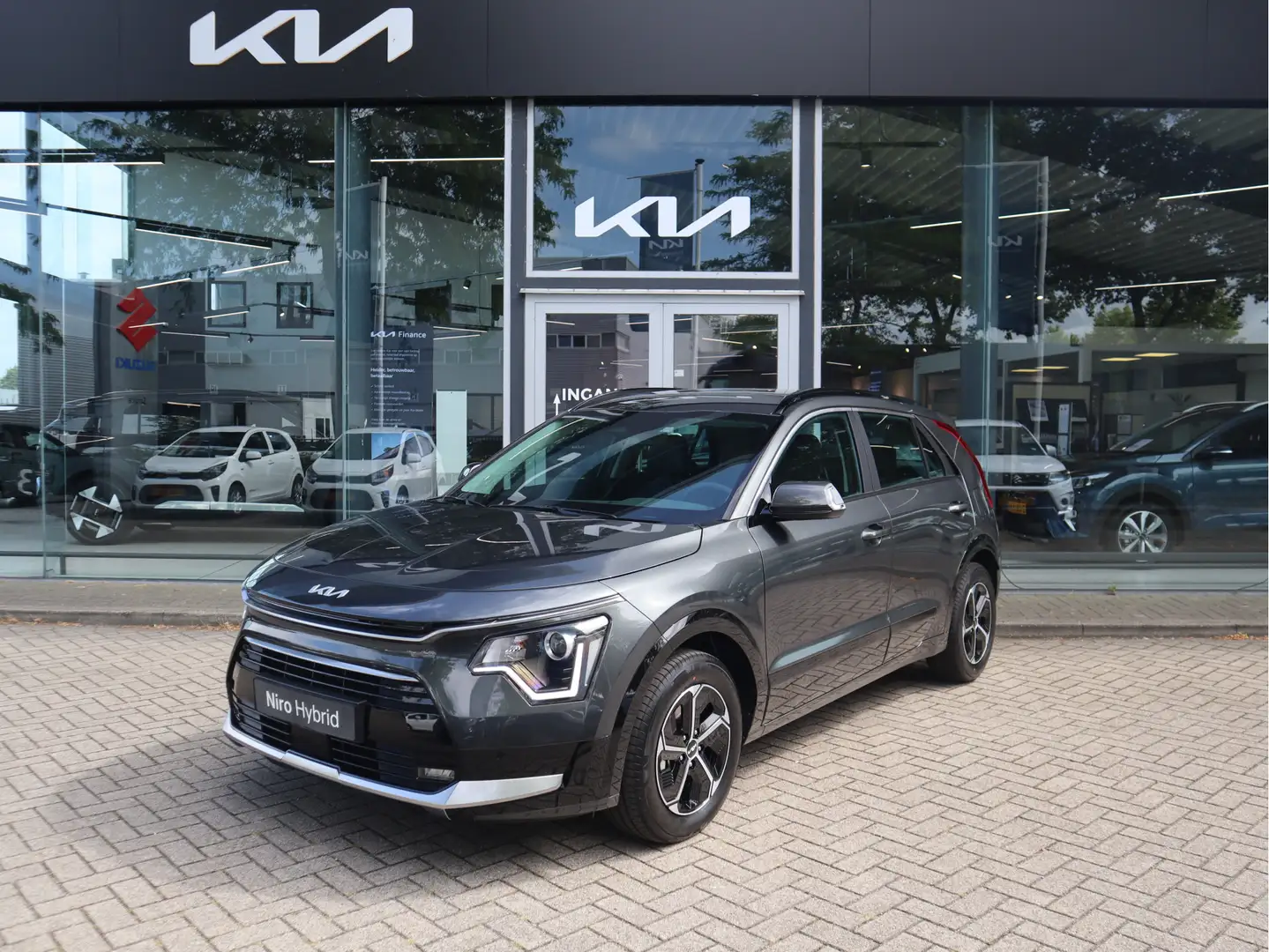 Kia Niro 1.6 GDi Hybrid DynamicLine | Navigatie | Camera | Gris - 1
