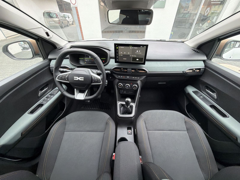 Dacia Sandero Stepway Extreme ECO-G 120 — photo 15