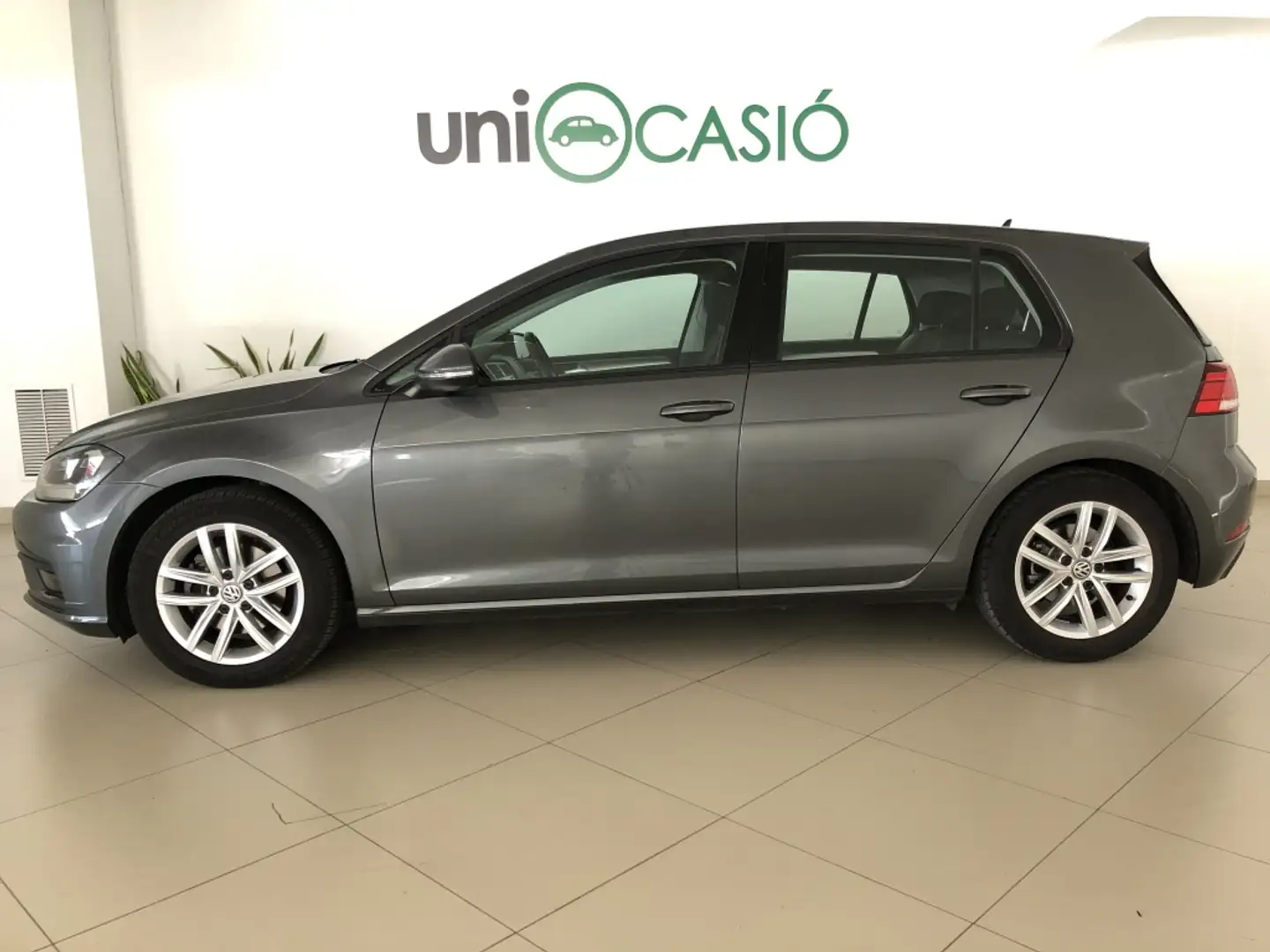 Volkswagen Golf 1.5 TSI Evo BM Last Edition 96kW - 2