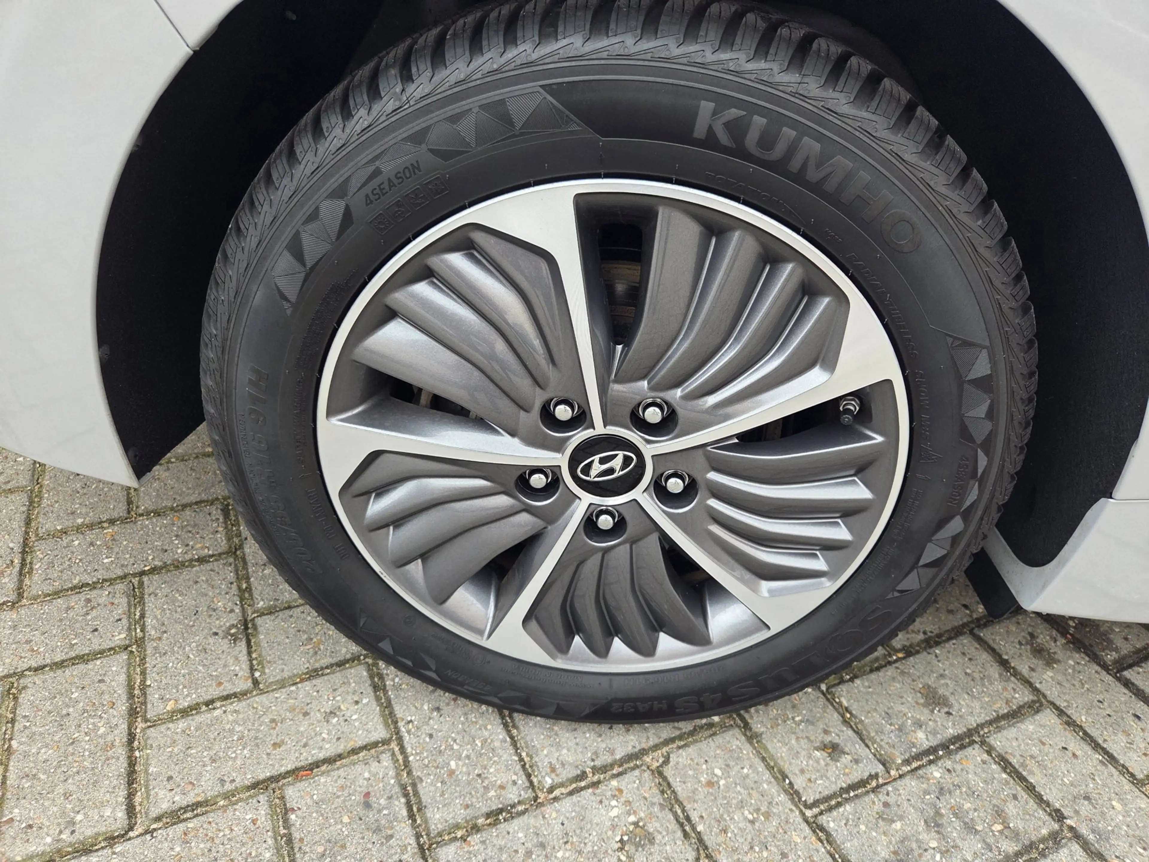 Hyundai IONIQ 1.6 GDi PHEV Comfort Parkeersensoren achter/ Stoel — photo 5