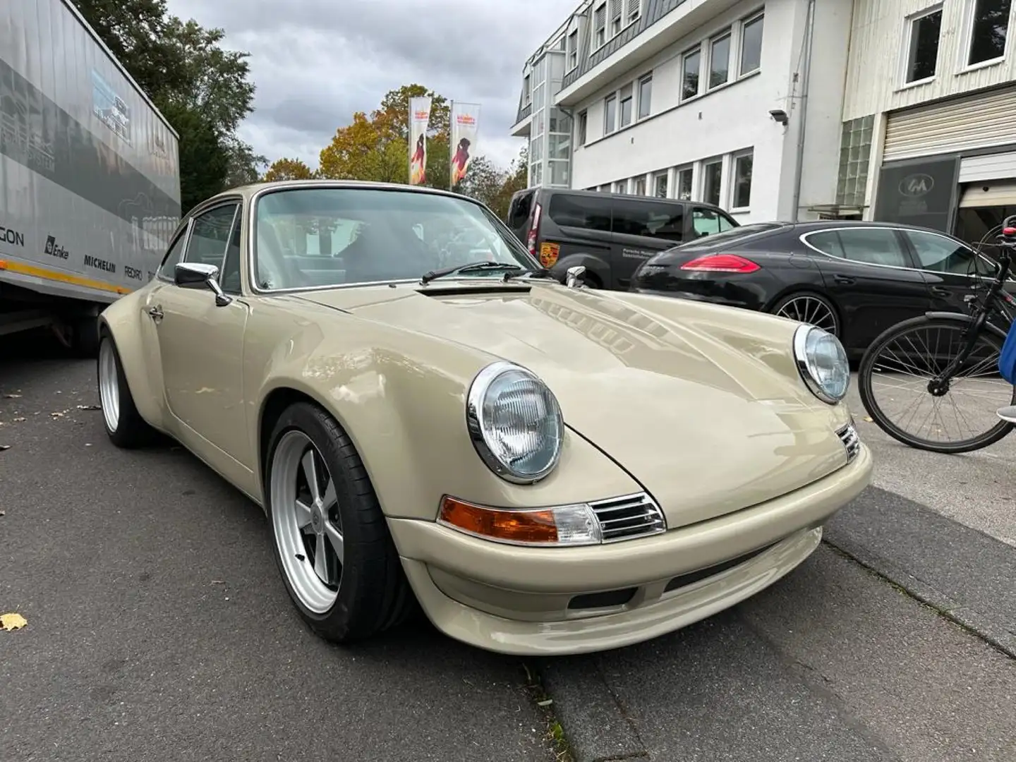 Porsche 911 964 SINGER Look 3.8 wls unieke TOP AUTO bež - 2