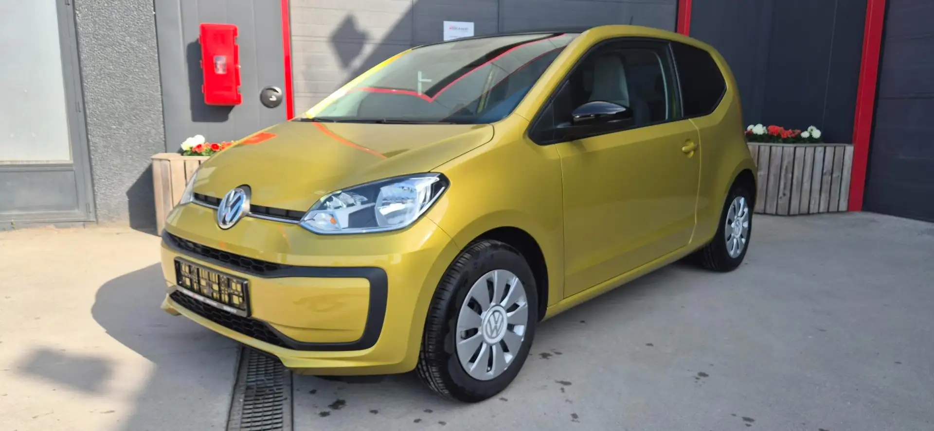 Volkswagen up! 1.0i Move / Airco Gold - 2