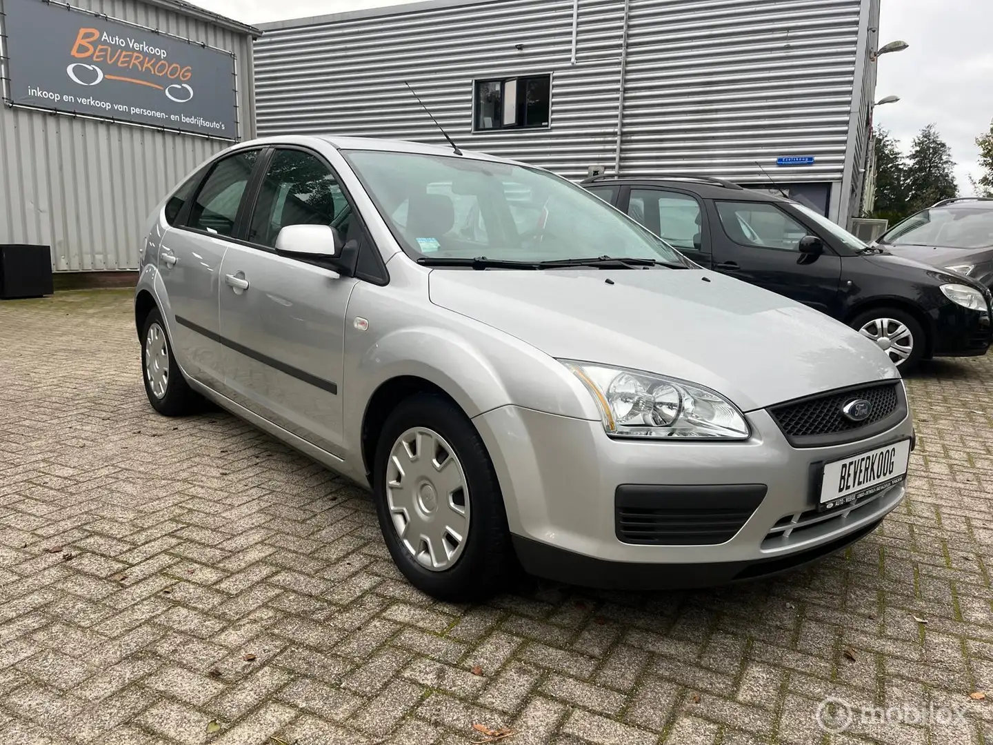 Ford Focus 1.6-16V Silver Edition Zilver - 1