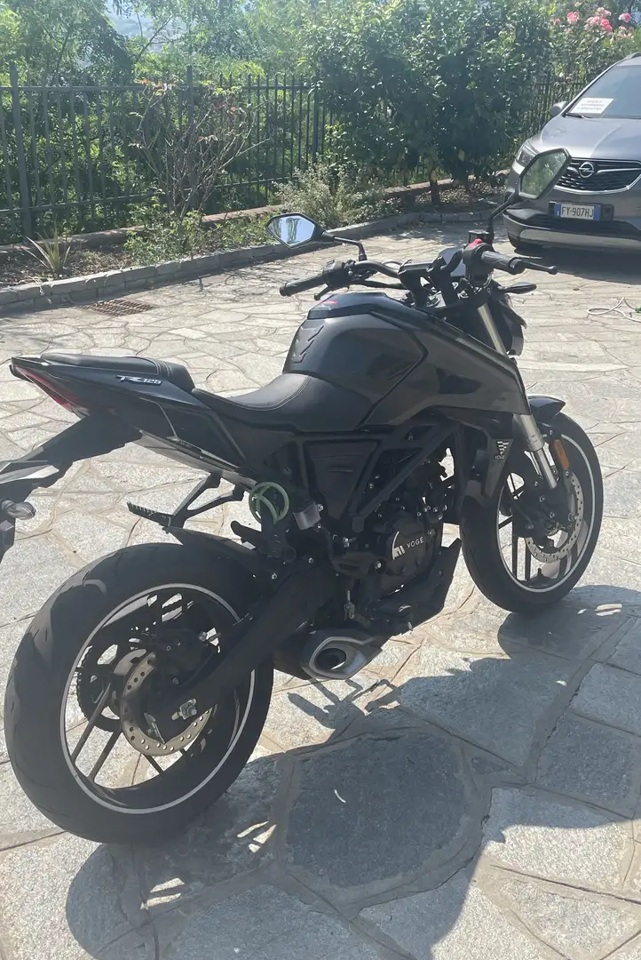 Voge R125 Nero - 2