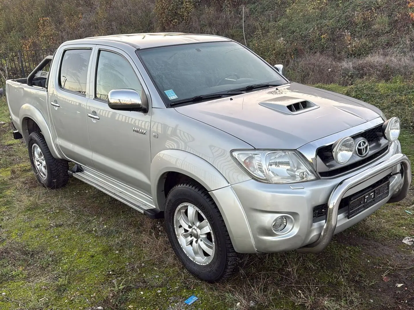 Toyota Hilux 3.0 D-4D 4WD SRX Beige - 2