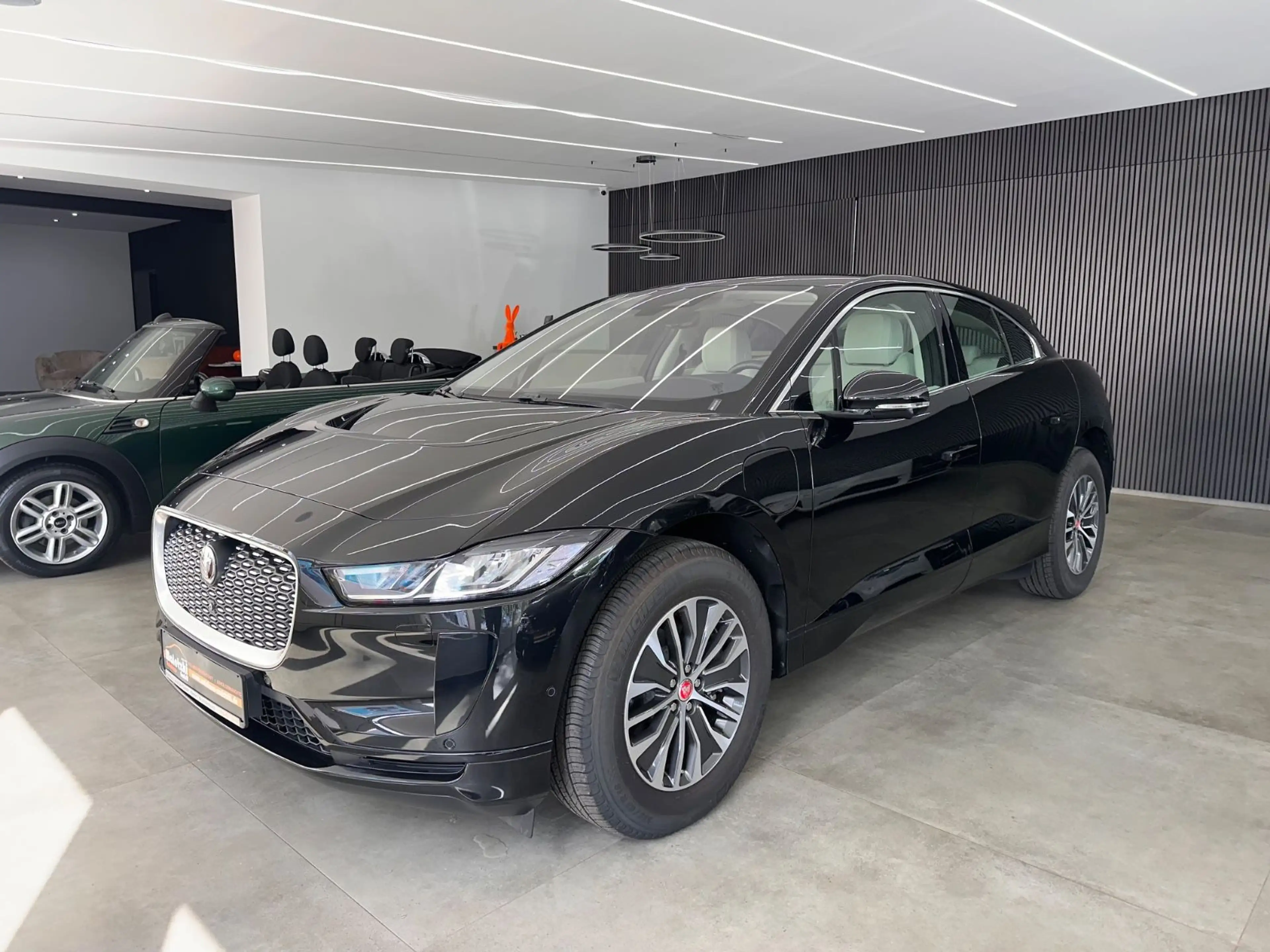 Jaguar I-Pace I-PACE S EV400 AWD*LED*360°Kamera*Keyless*Leder* — photo 3