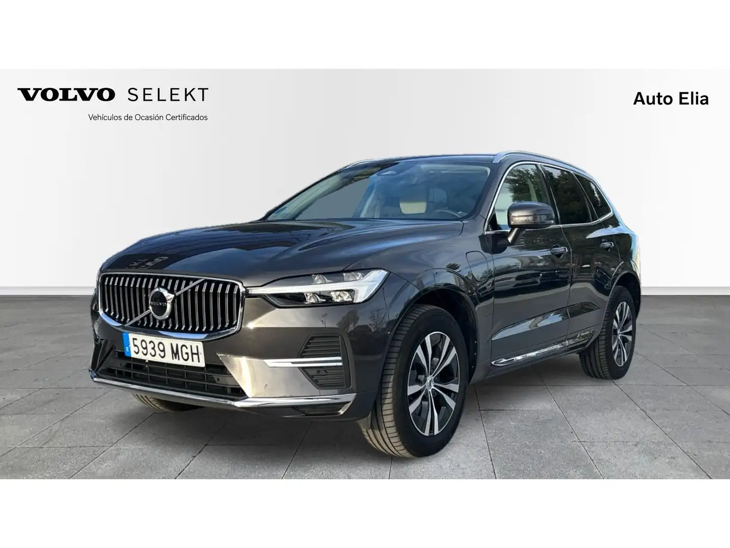 Volvo XC60 T6 Recharge Core Gris - 1