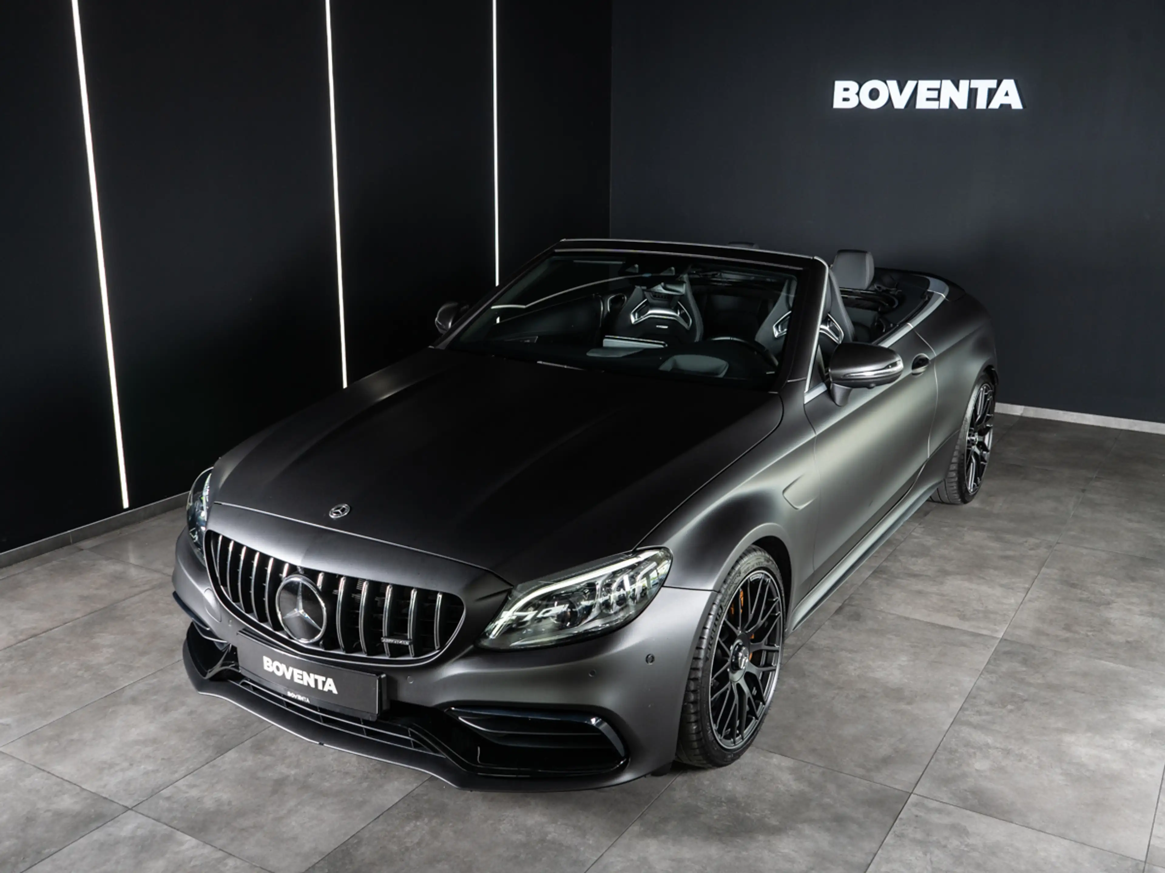 Mercedes-Benz C 63 AMG S Cabrio *PERF-SITZ*KERAMIK* — photo 3