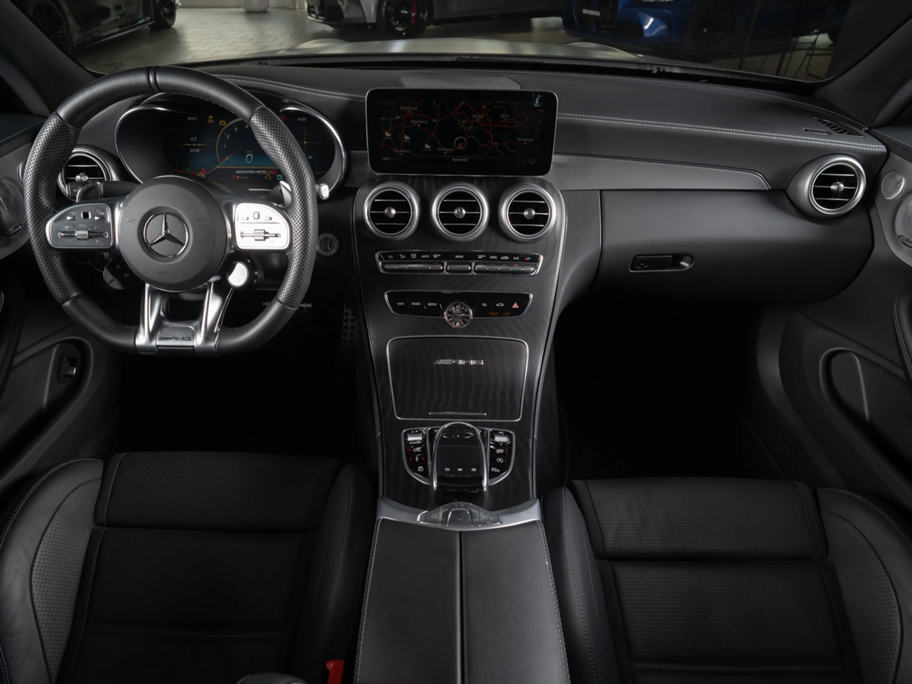 Mercedes-Benz C 63 AMG S Cabrio *PERF-SITZ*KERAMIK* — photo 14