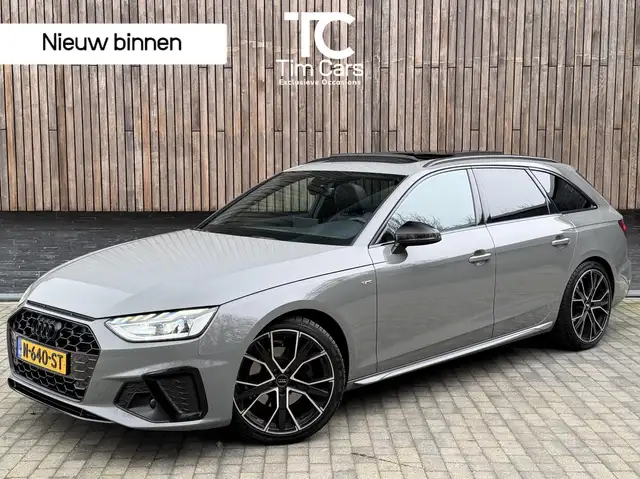 Audi A4 Avant 35 TFSI Competition S line Automaat | Panora