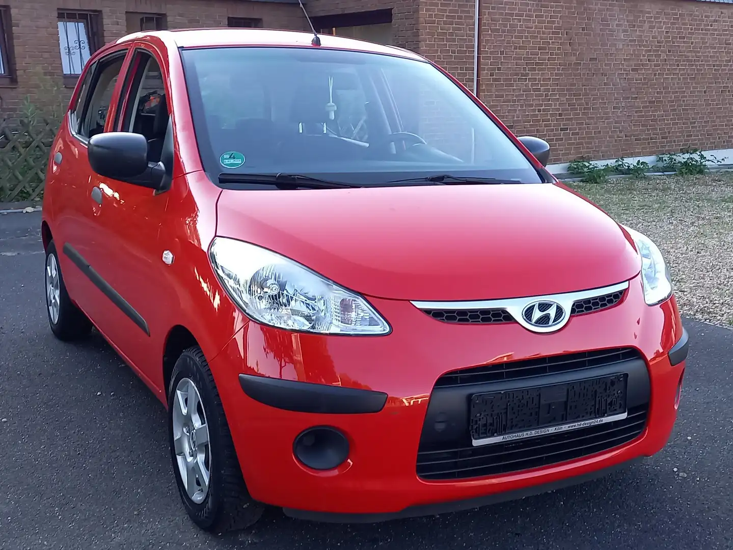 Hyundai i10 TÜV NEU Rouge - 1