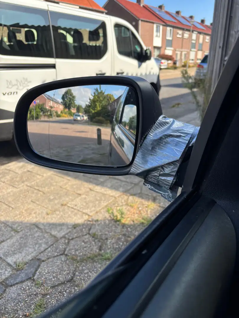 Opel Corsa Corsa 1.4-16V Comfort Vert - 2