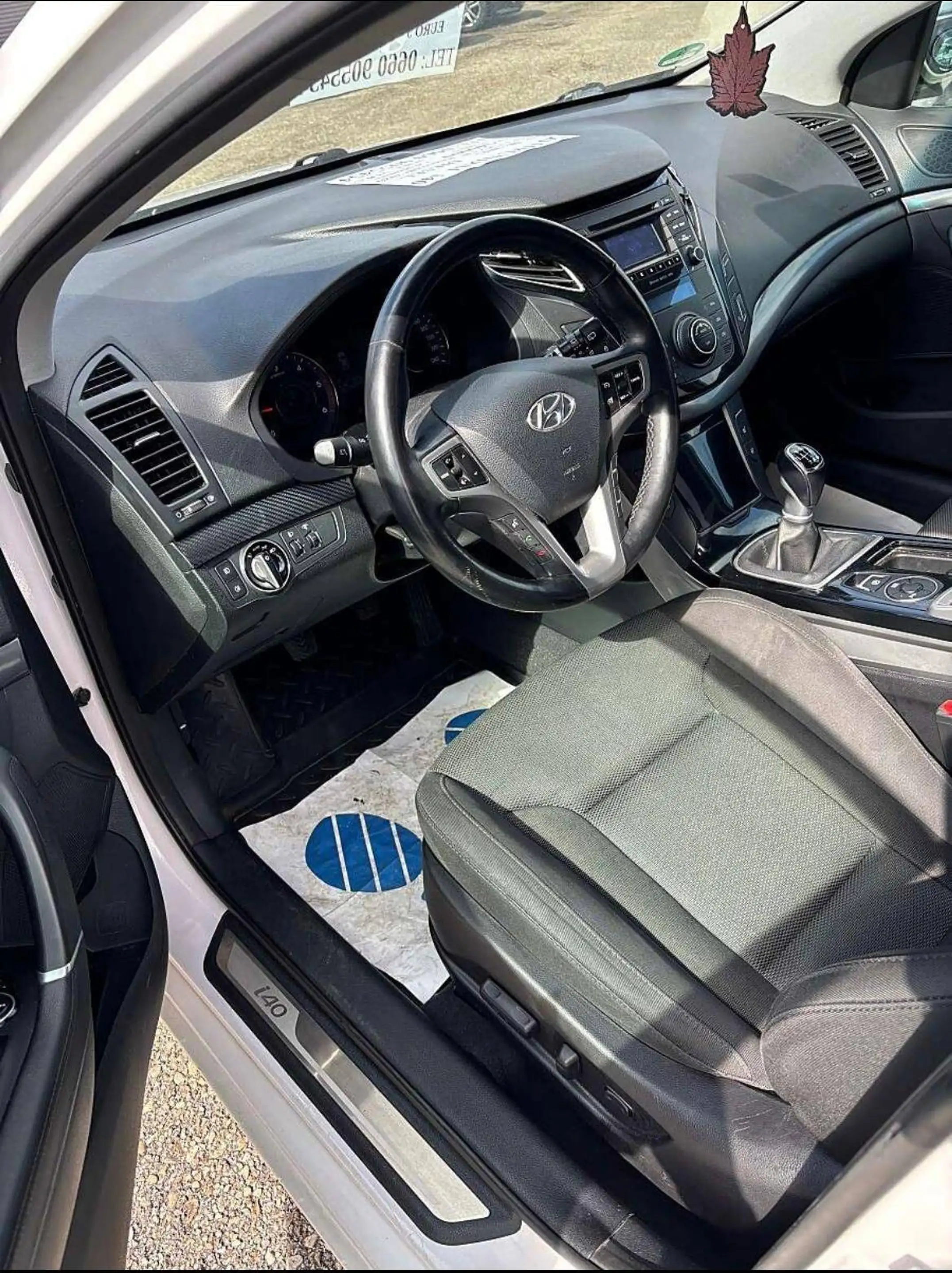 Hyundai i40 i40 Premium 1,7 CRDi Start/Stopp Premium — photo 12