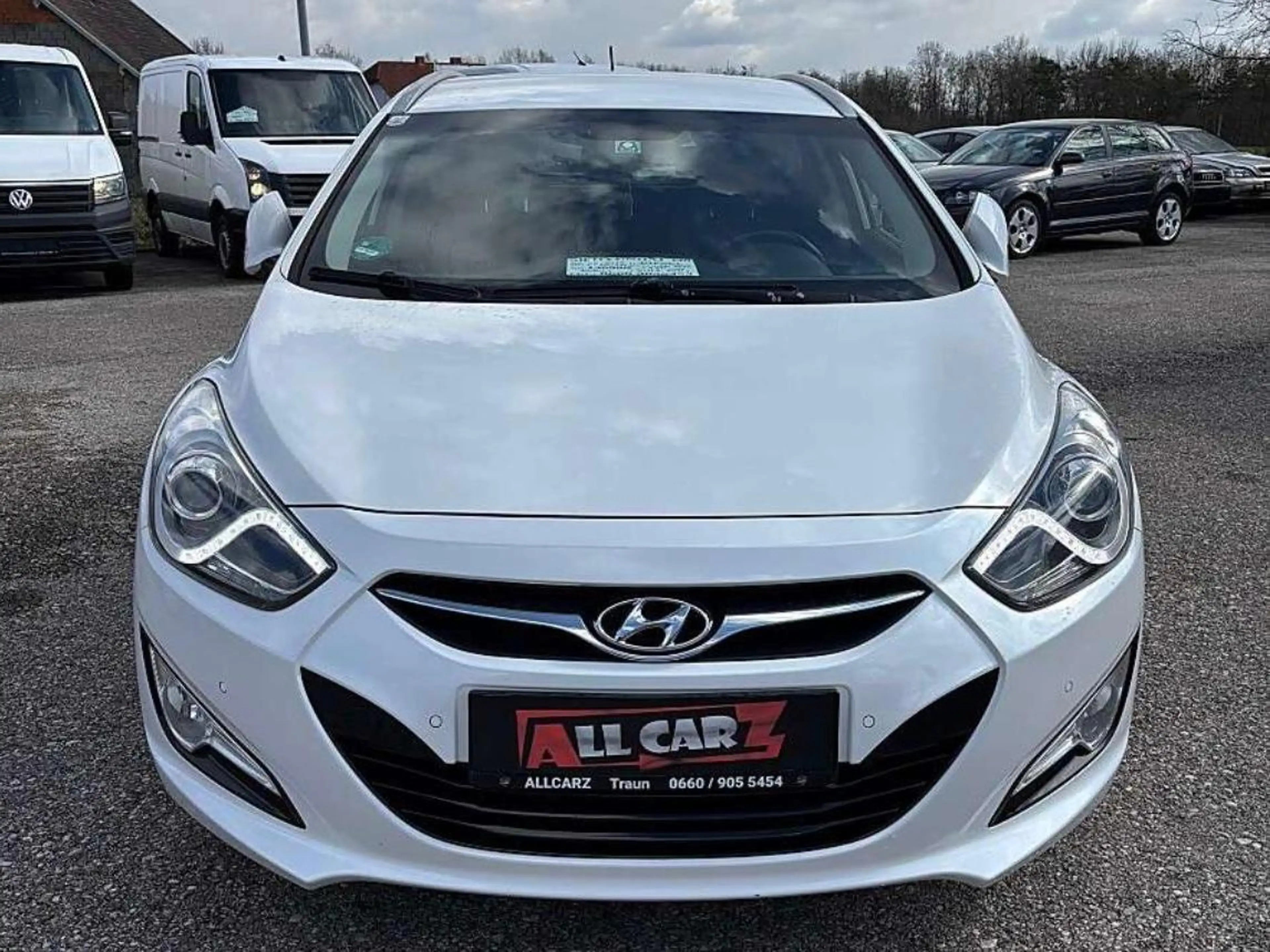 Hyundai i40 i40 Premium 1,7 CRDi Start/Stopp Premium — photo 3