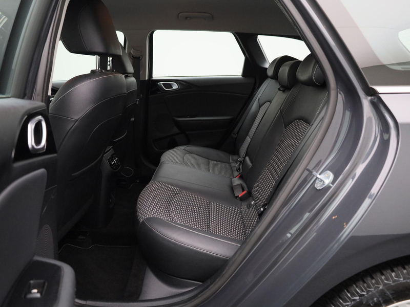 Kia Ceed SW / cee'd SW Sportswagon Pulse 1.5 T-GDi 160 DCT ISG NAVI | And — photo 12