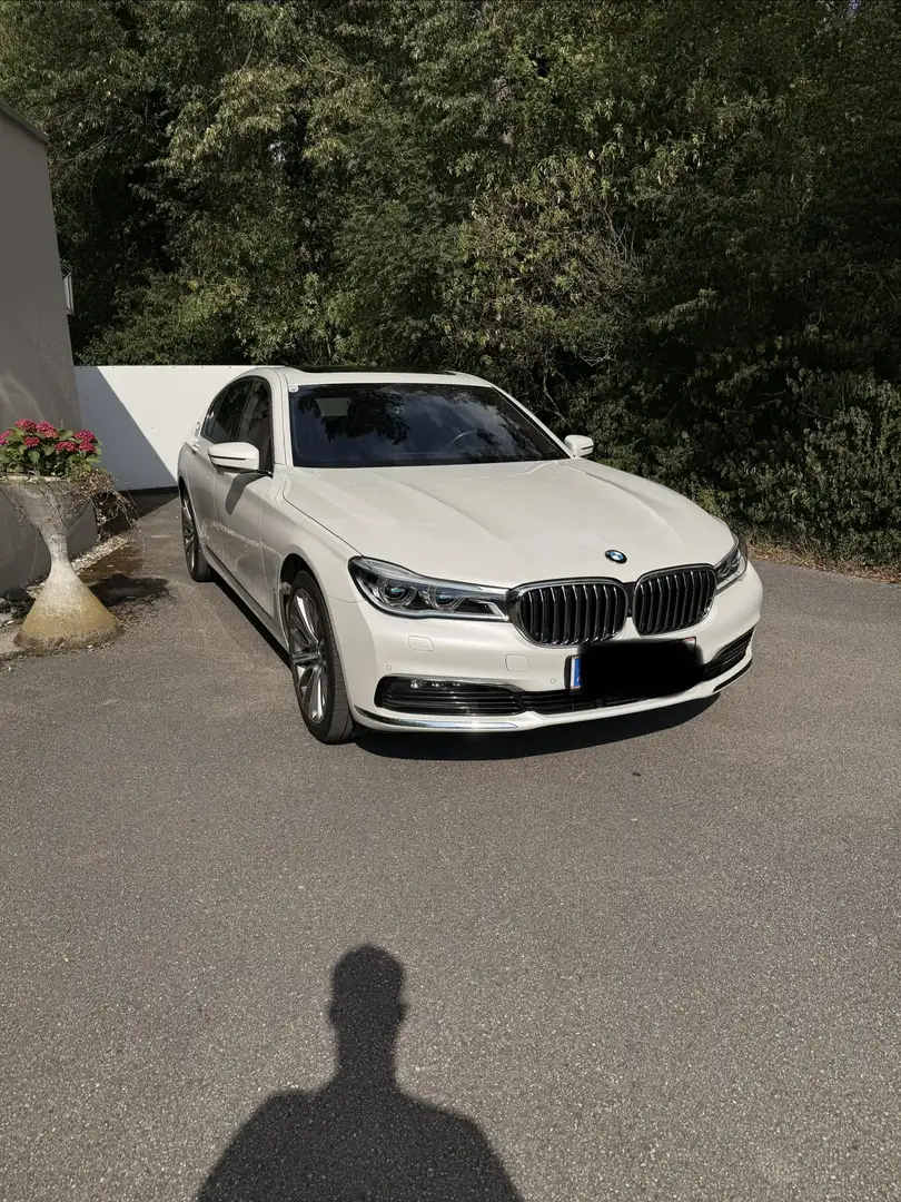 BMW 740 740e PHEV Aut. - 1