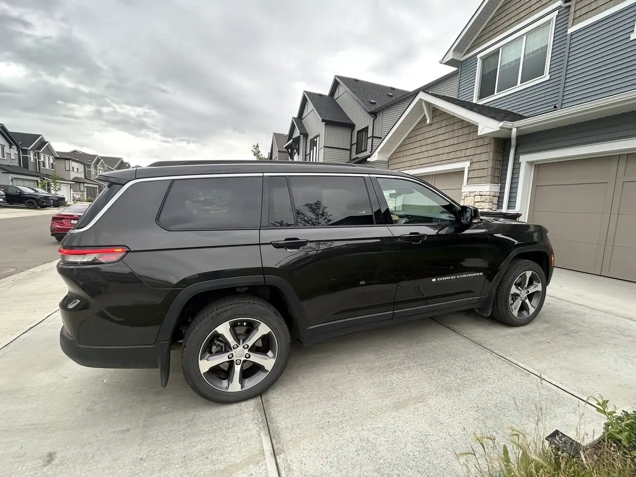 Jeep Grand Cherokee снимка Jeep Grand Cherokee