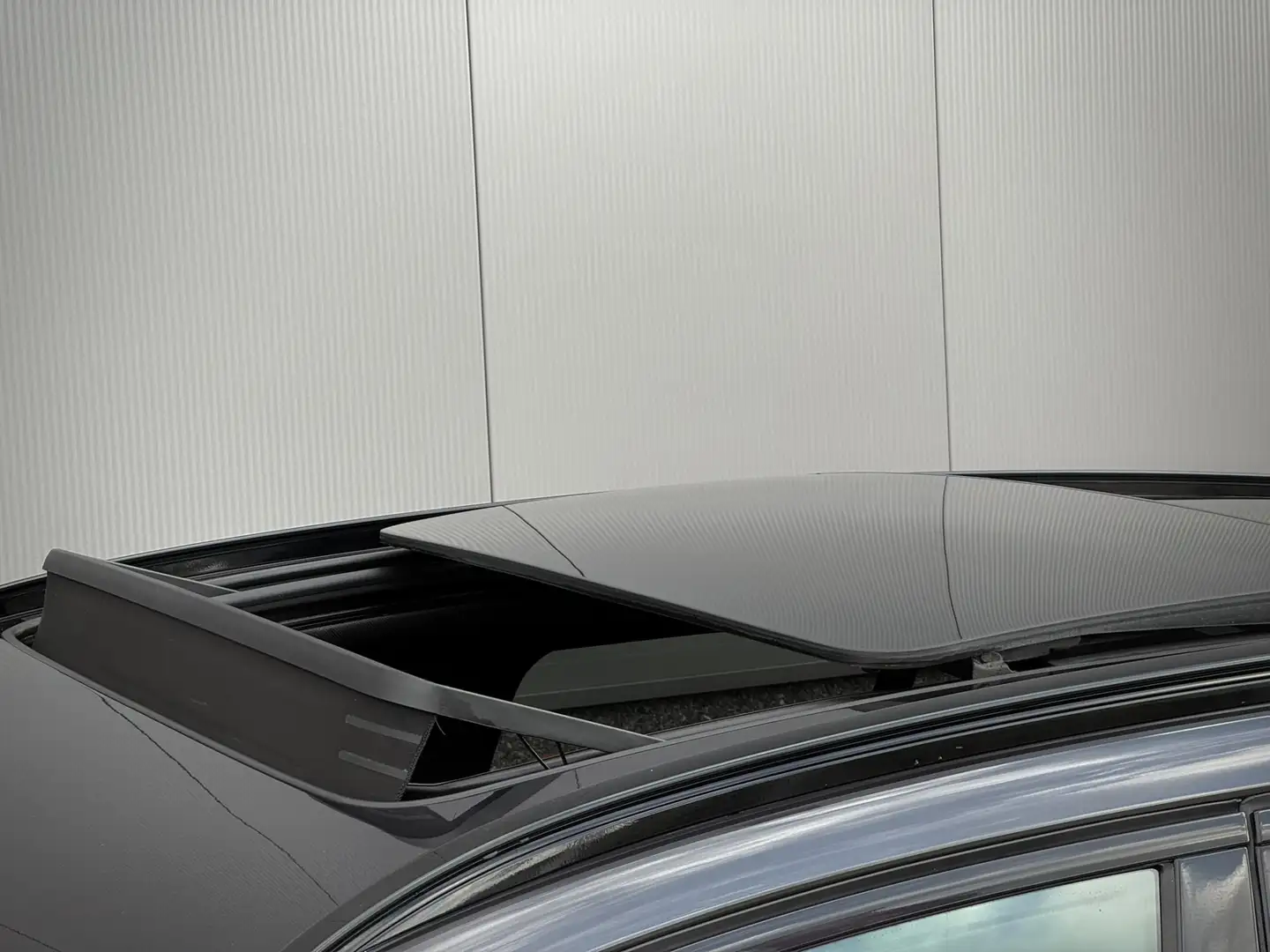 BMW X3 xDrive30e M-Sport | Panoramadak | Laserlicht | 360 Grijs - 2