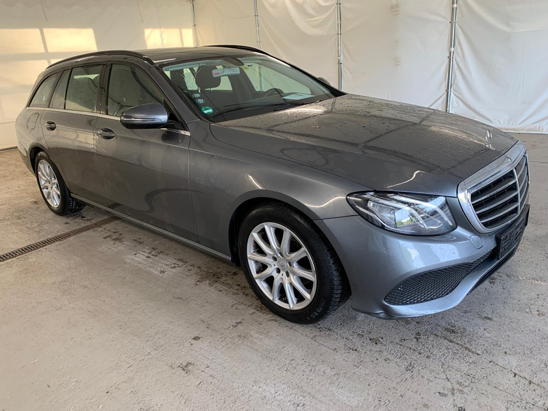 Mercedes-Benz E 220 d 2.0 CDI Tempom.|HP-LED|Bluetooth|AHK| — photo 2