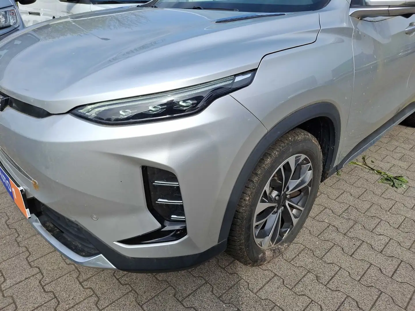 Maxus Euniq 6 Euniq 6 Service neu Grau - 2