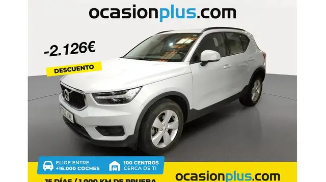 Volvo XC40 T2 Momentum Core