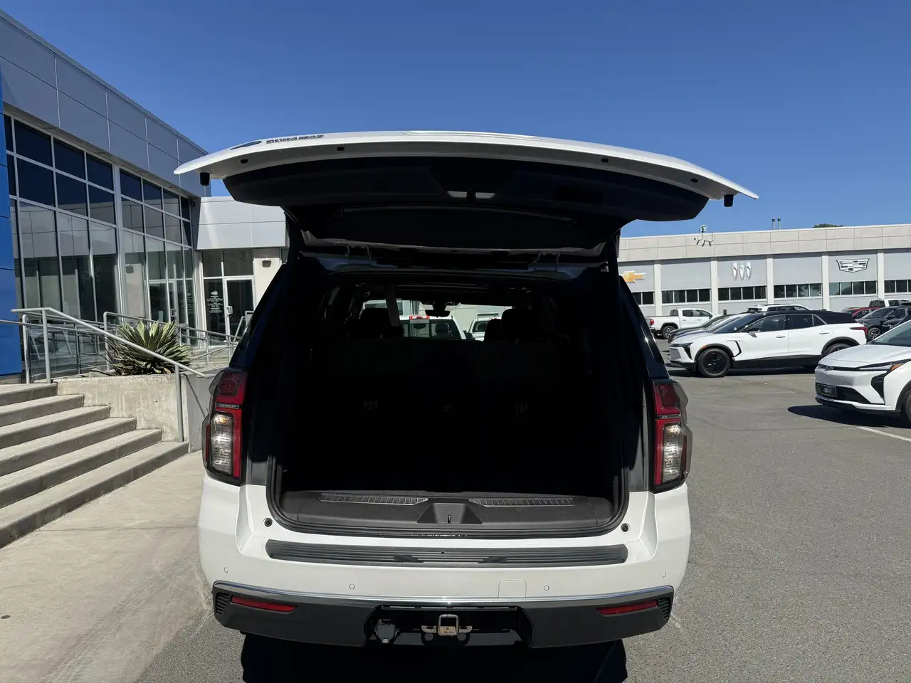 Chevrolet Tahoe photo Chevrolet Tahoe