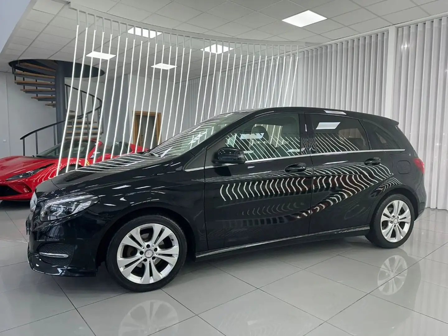 Mercedes-Benz B 180 180d Negro - 2