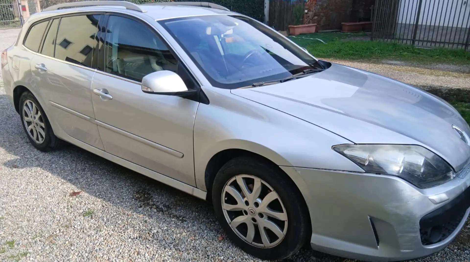 Renault Laguna SporTour 2.0 dci 16v Techno Nav Grigio - 1