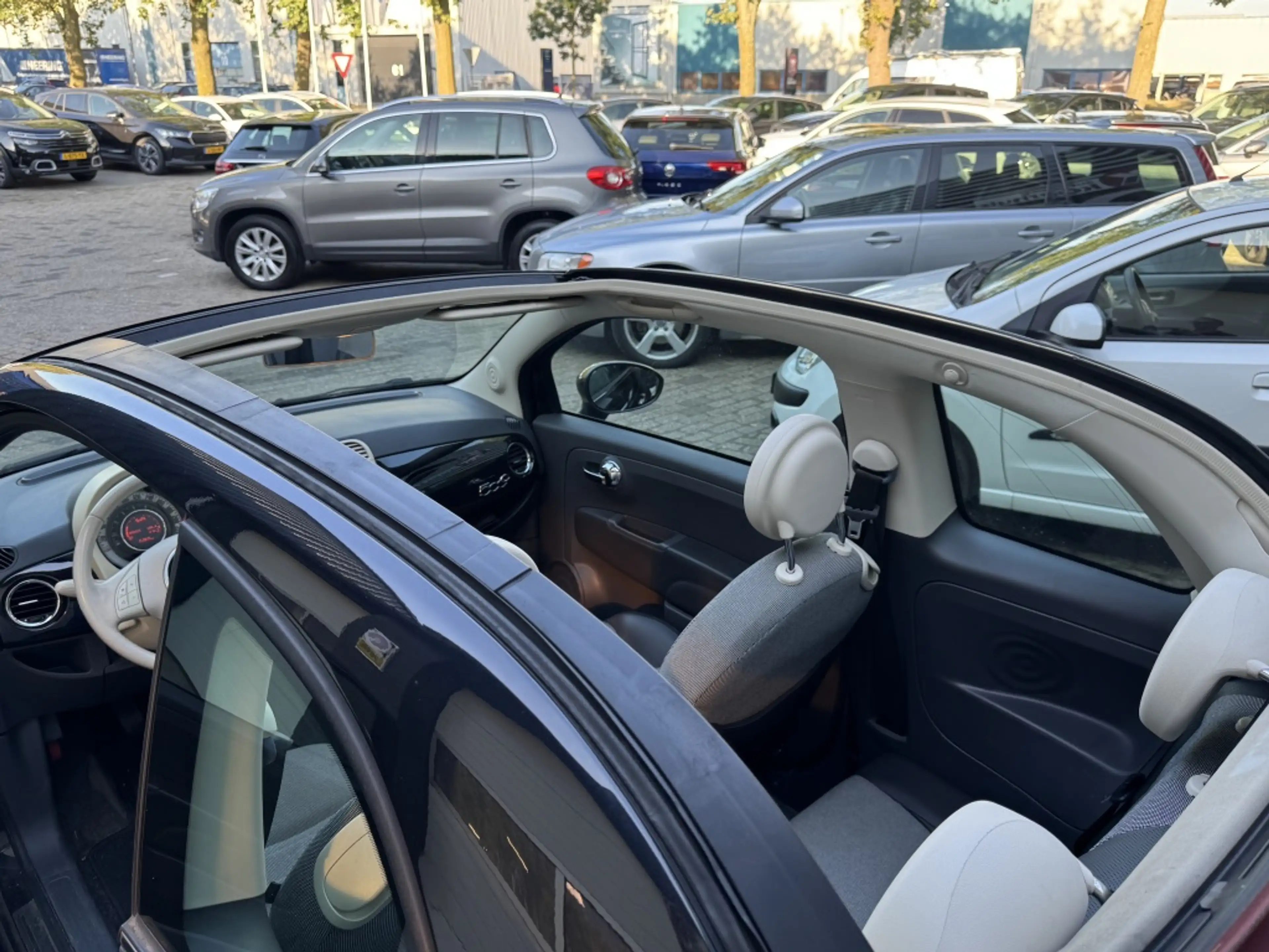 Fiat 500C 1.2 Lounge — photo 11