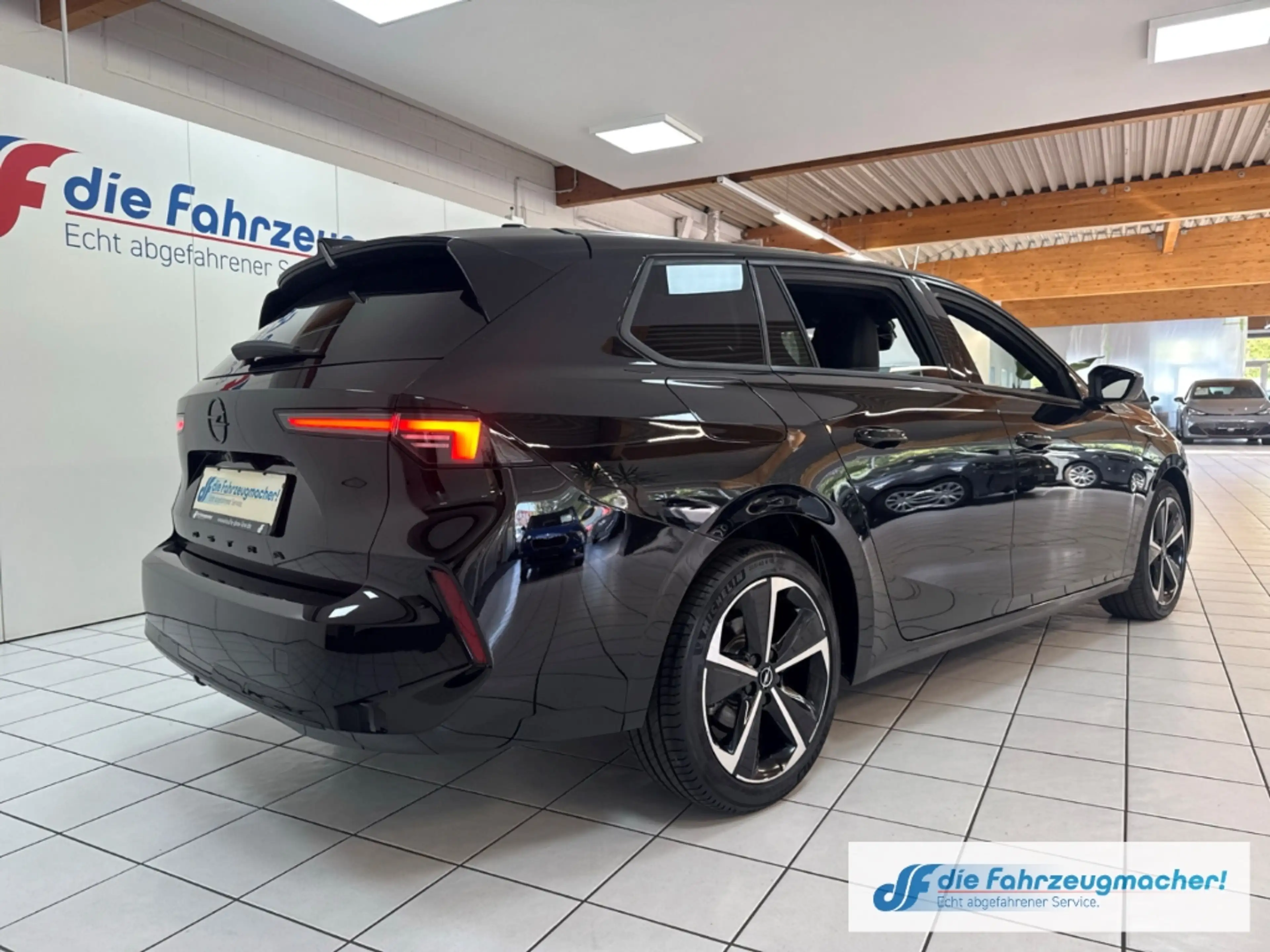 Opel Astra L Sports Tourer GS Line Digi Co 360  LED ACC Apple — photo 4