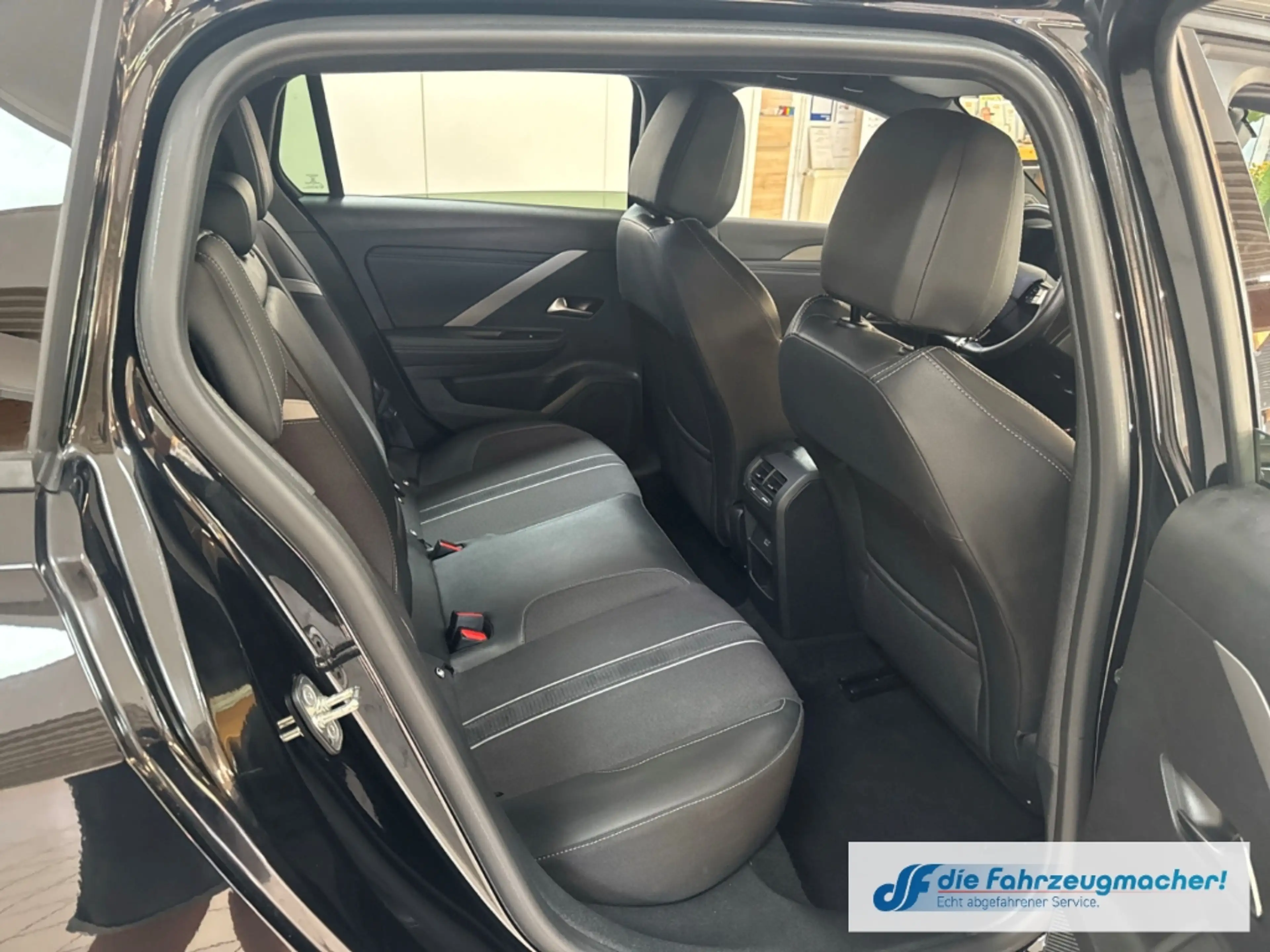 Opel Astra L Sports Tourer GS Line Digi Co 360  LED ACC Apple — photo 13