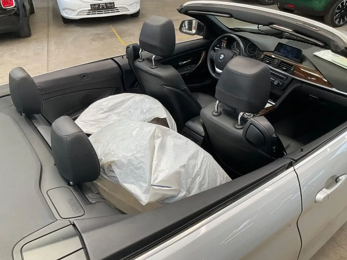 BMW 430 430d Cabrio Aut. Grau - 2