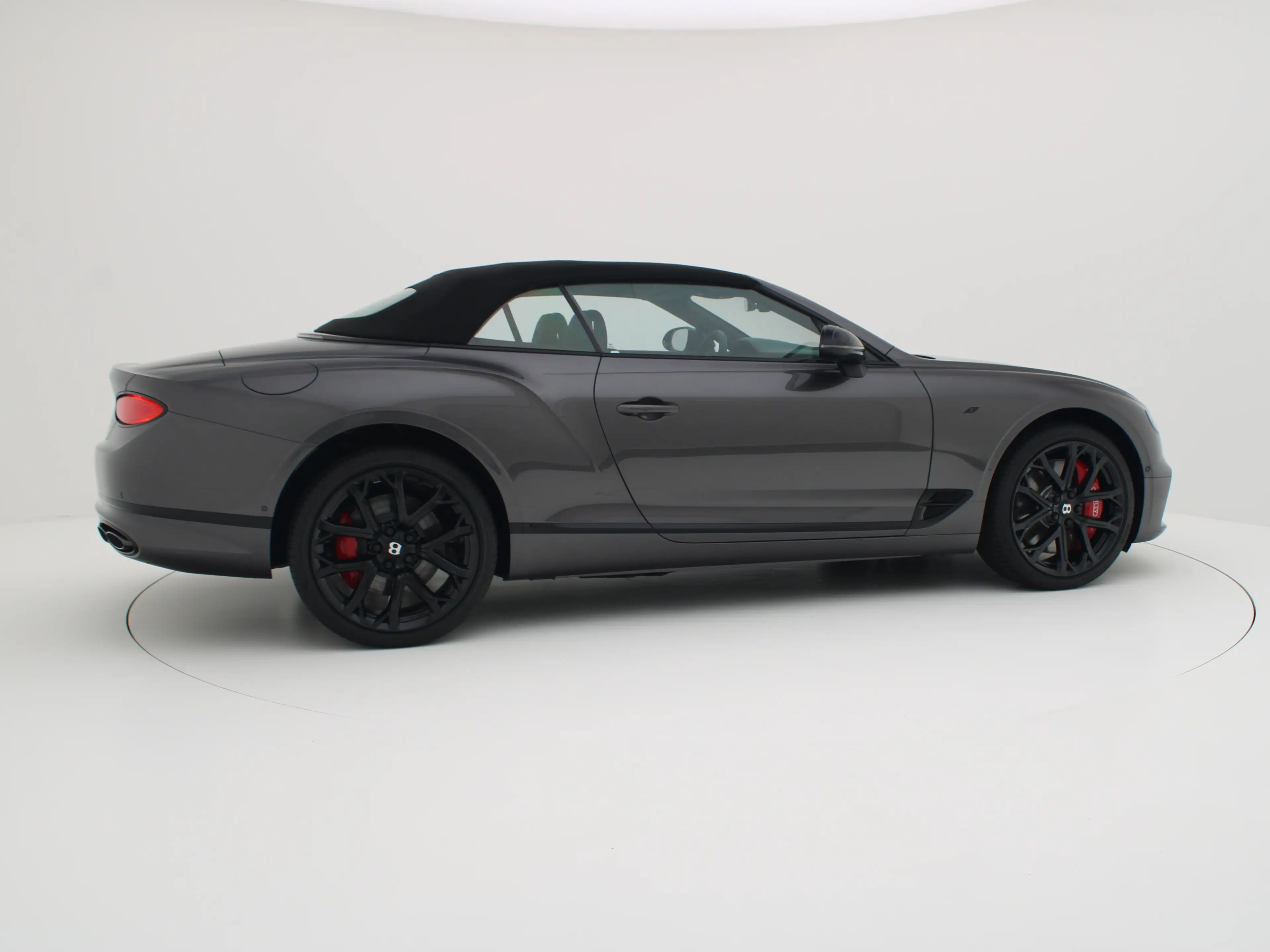 Bentley Continental GTC S V8 — photo 12