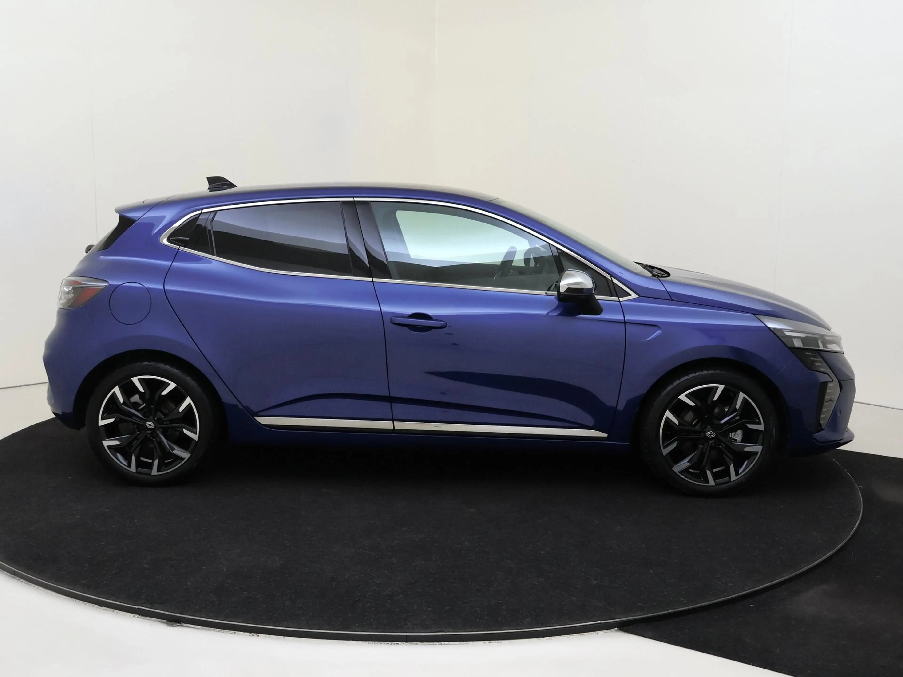 Renault Clio 1.6 E-Tech Full Hybrid 145 techno | 1e Eigenaar | — photo 9